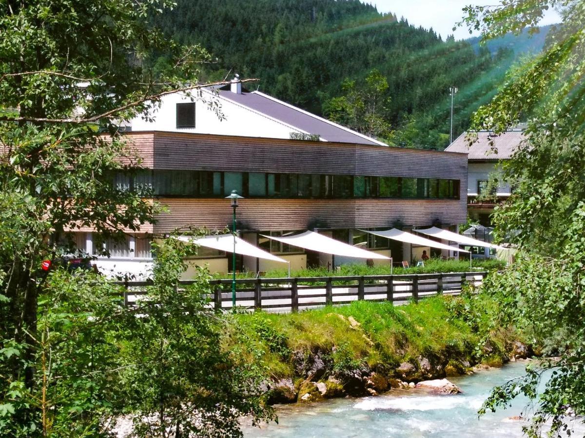 Riverside Residence Φλαχάου Εξωτερικό φωτογραφία